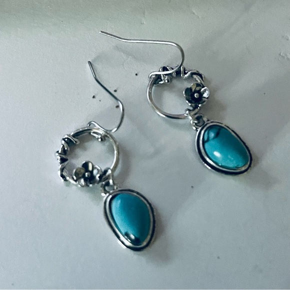 New Handmade Sterling Silver Natural Turquoise Floral Daisy Vine Wrap Earrings - Picture 6 of 11